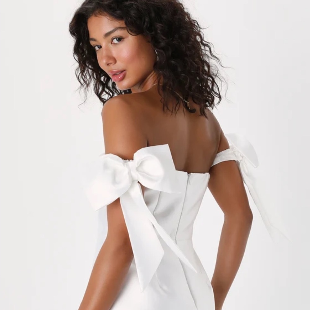 Elegant Off-Shoulder White Dress